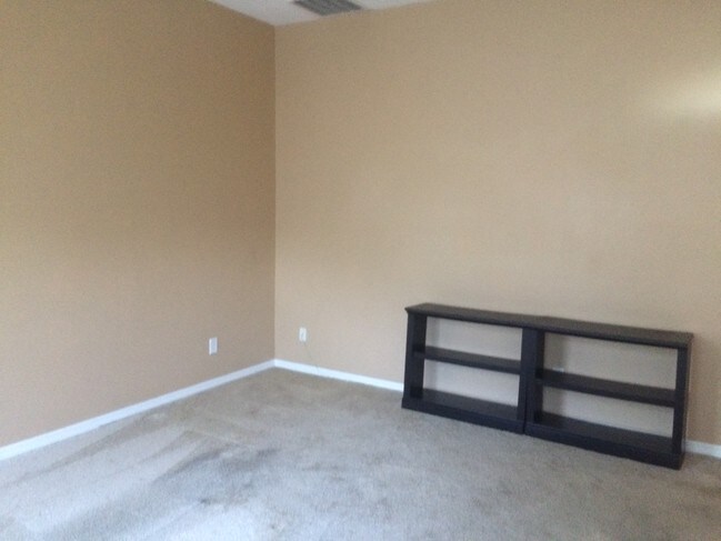 3615 Soft Breeze Cir, Melbourne, FL 32904 - photo 4