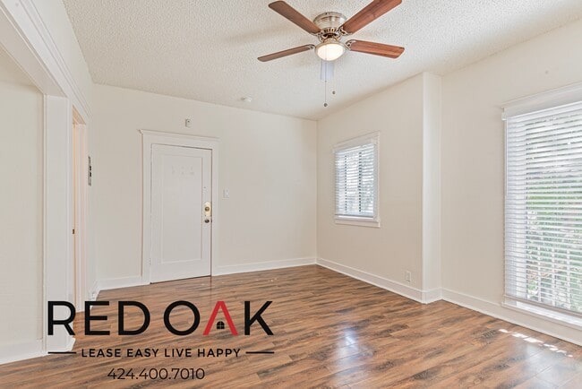 2743 San Marino St unit 309, Los Angeles, CA 90006 - photo 4