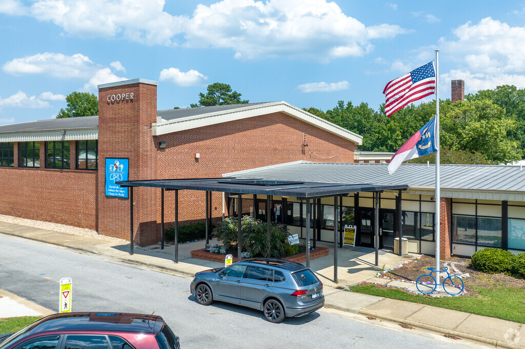 Welcome to Cooper Academy.
