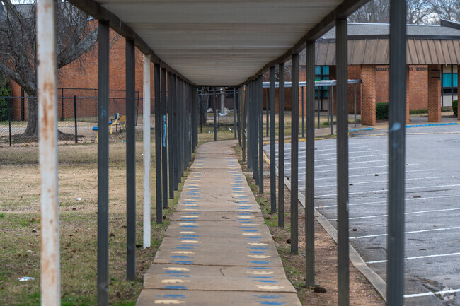 Tarrant Elementary has an overall Niche score of A-.