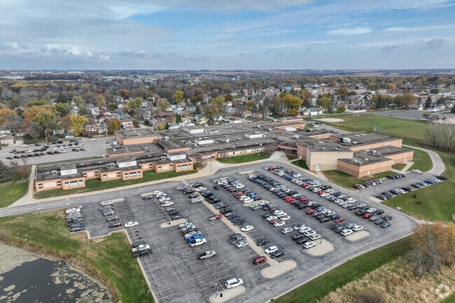 Stewartville Middle & Senior High School