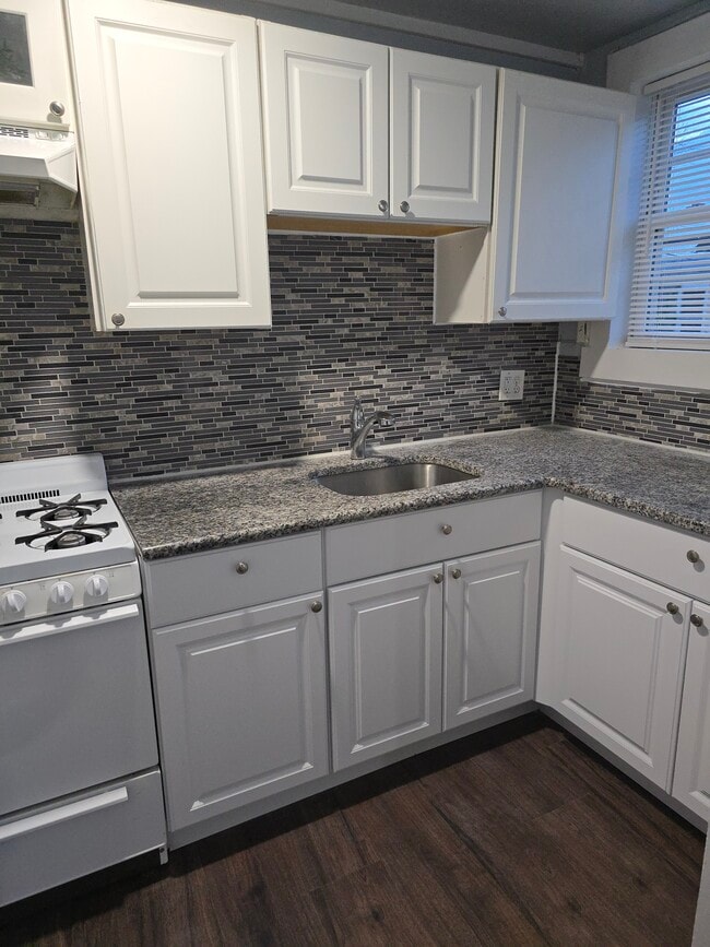 1932 Magellan Ave unit B, Atlantic City, NJ 08401 - photo 2