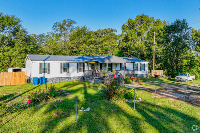 Modular homes are popular in Vivian.