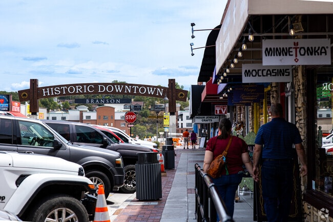 Downtown Branson has local restaurants and shops to enjoy.