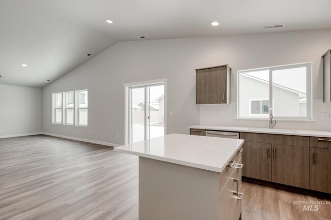 2384 N Carly Ave, Star, ID 83669 - photo 6