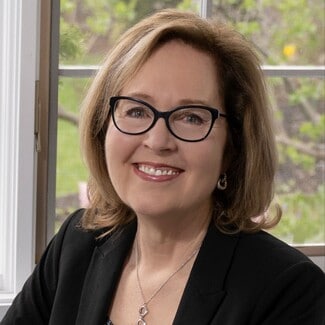 Gretchen Papineau