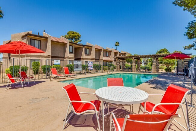 Tamarus Villas, Las Vegas, NV 89119 - photo 3