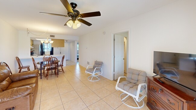12274 SW Egret Cir unit 3703, Lake Suzy, FL 34269 - photo 2