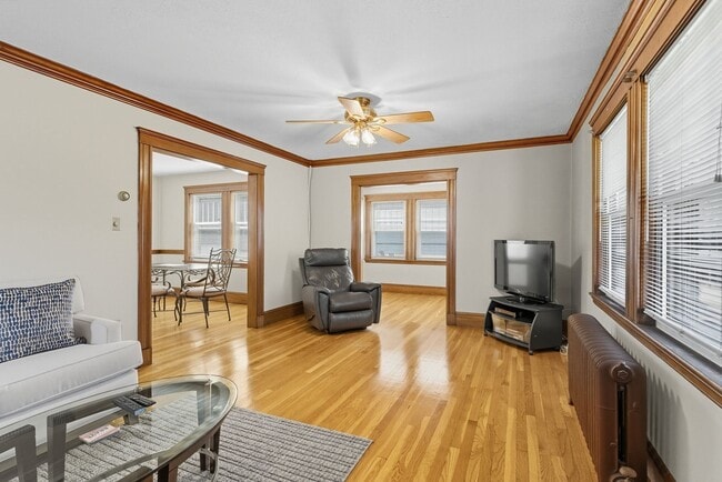 40 Cottage Park Rd unit 1, Winthrop, MA 02152 - photo 4