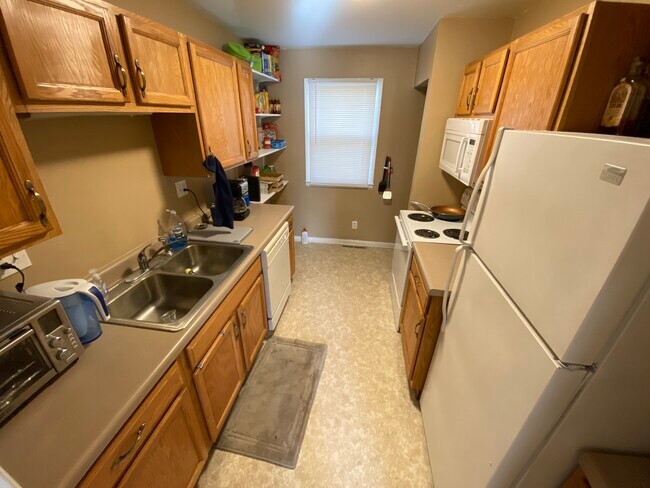 1202 Ratone St unit 1202, Manhattan, KS 66502 - photo 6