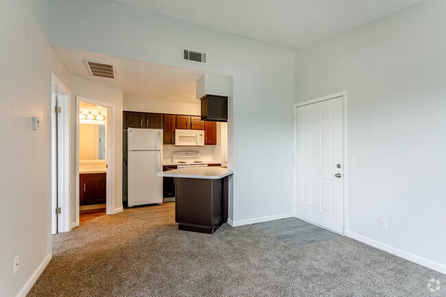 Quail Run Apartments, Colorado Springs, CO 80918 - photo 2