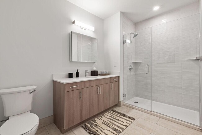 The Park at Woodbridge Station, Woodbridge, NJ 07095 - photo 6