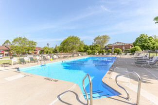 2505-2625 S Calhoun Rd, New Berlin, WI 53151