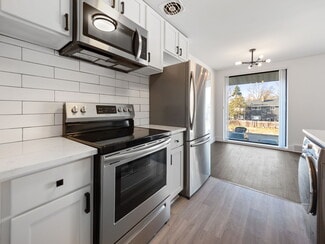 314 Oakland Ave, Royal Oak, MI 48067