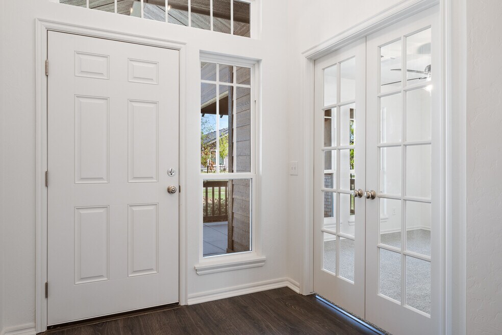 12808 NW 4th St, Yukon, OK 73099 - photo 1