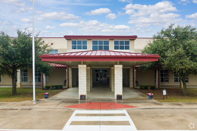 Carol Holt Elementary School, Rankings & Reviews - Homes.com