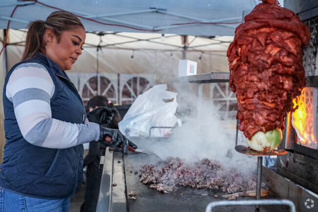 TAQUERIA LAS GEMELAS Authentic flavors unite in Anuta Park.