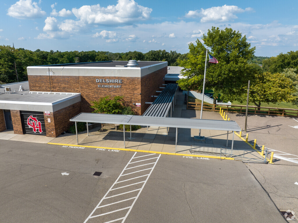 Front entrance of Delshire Elementary School.
