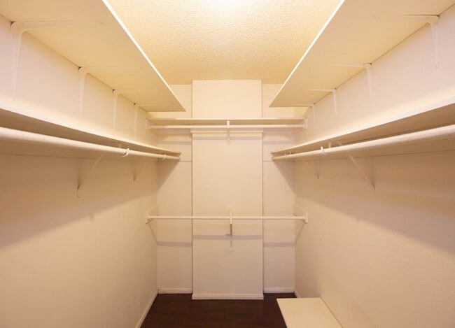 1971 Rodney Dr, Los Angeles, CA 90027 - photo 6