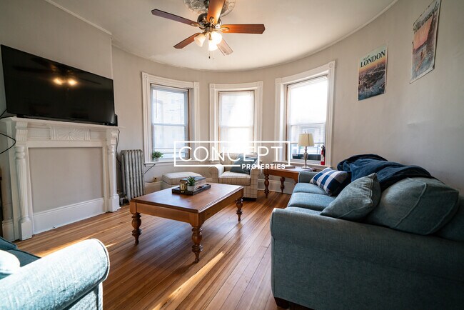 98 Calumet St unit 1, Roxbury Crossing, MA 02120 - photo 2