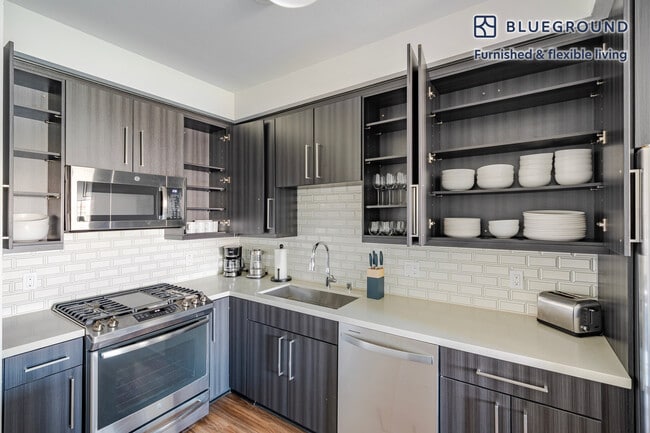 13350 Pacific Place unit FL2-ID57, San Diego, CA 92130 - photo 7