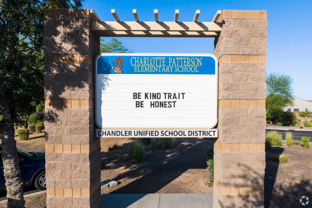 Charlotte Patterson Elementary School, Rankings & Reviews