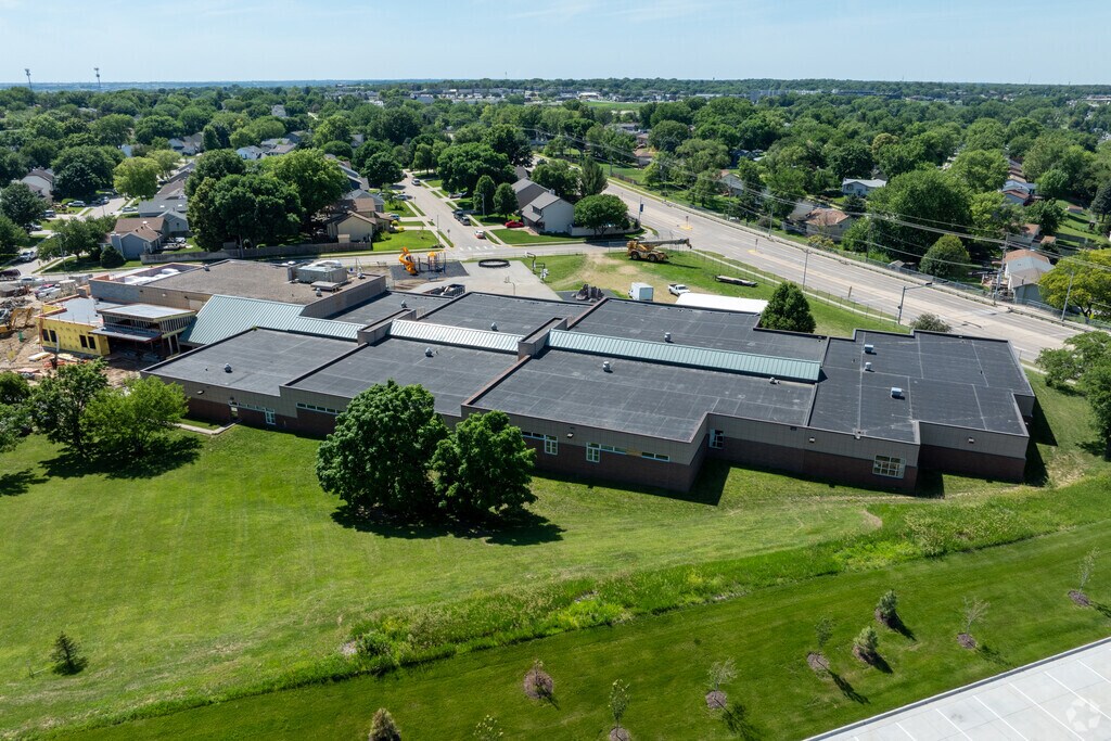 Hickory Hills Elementary is currently under construction.