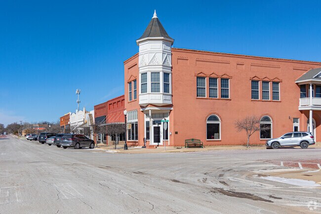 Downtown Elk City has plenty of original buildings from the cities important historic past.