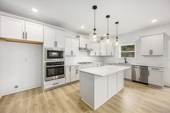 5978 Boxthorn Trail, Kalamazoo, MI 49009 - photo 3