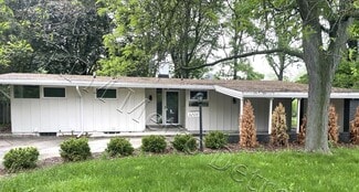 3208 W Webster Rd, Royal Oak, MI 48073