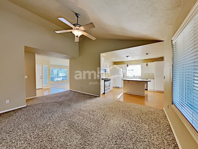 1956 Lynx Ave SW, Albany, OR 97321 - photo 6