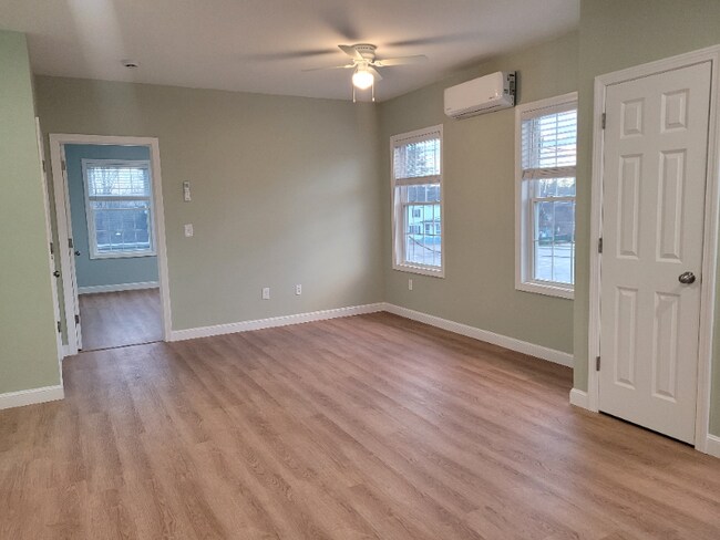 13 Myrtle St unit 2, Hillsborough, NH 03244 - photo 6