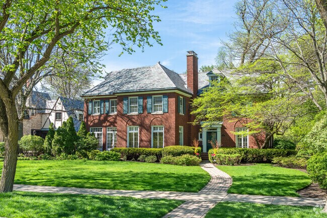 Large two story contemporary homes with classic elements can be found in Evanston.