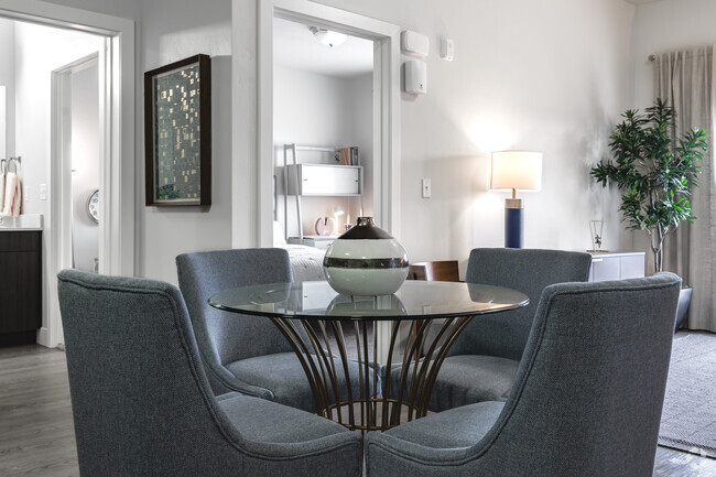 2BR, 2BA - 987SF - Dining Room
