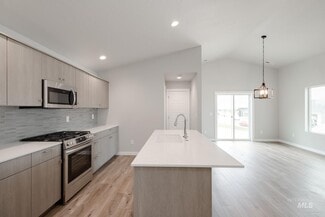 3937 W Tribute St, Meridian, ID 83642