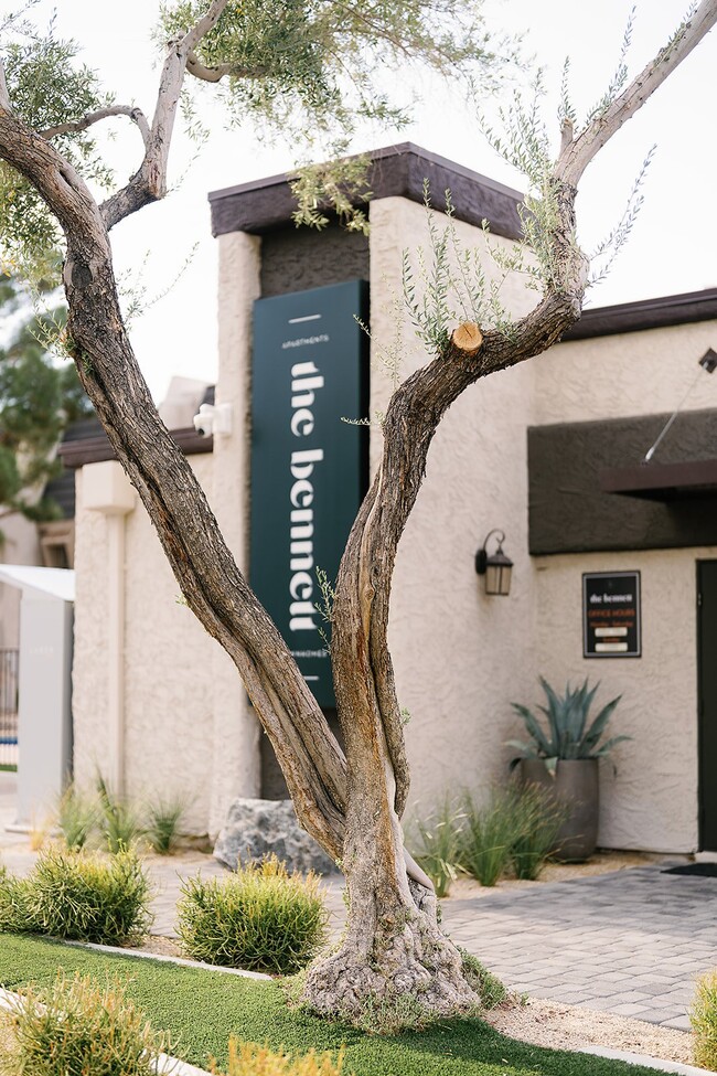 2851 S Decatur Blvd, Las Vegas, NV 89102