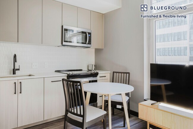 1313 L St NW unit FL3-ID940, Washington, DC 20005 - photo 7