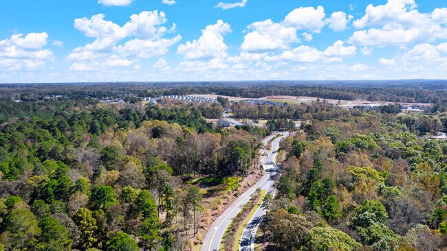 204 Storm Ln, Hoschton, GA 30548 - photo 2