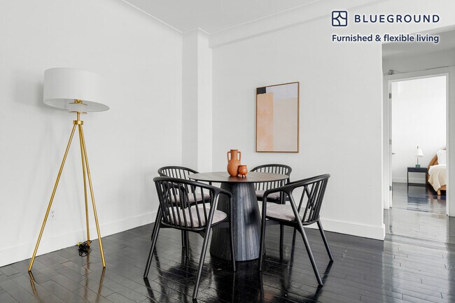 15 W 55th St unit FL5-ID1247, New York, NY 10019 - photo 4