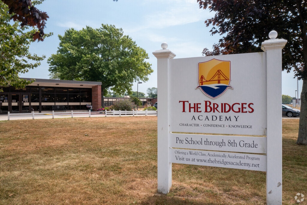 The Bridges Academy is a private school in West Islip.