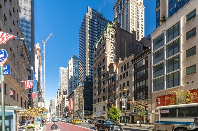 About Fifth Avenue Tower, New York NY | HOAs, Reviews