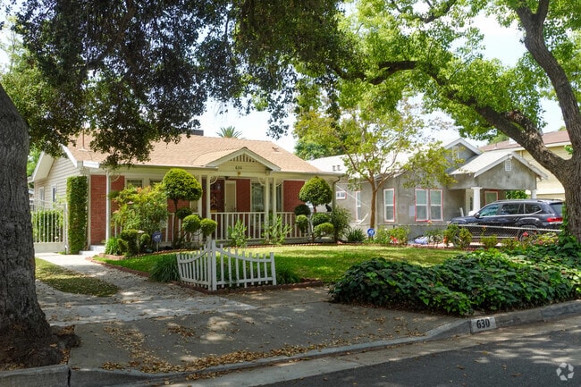 Normandie Heights boasts beautifully kept front yards, a testament to resident pride.