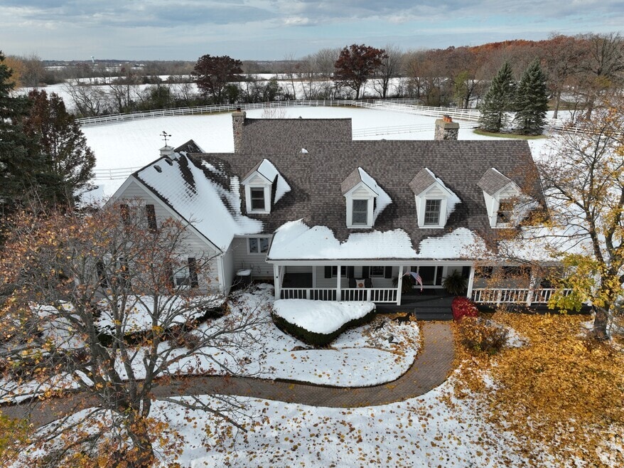 36968 N Thoroughbred Dr unit 1, Old Mill Creek, IL 60083 - photo 2