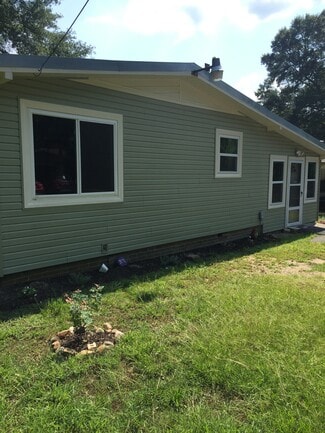 307 Sunset Dr, Malvern, AR 72104