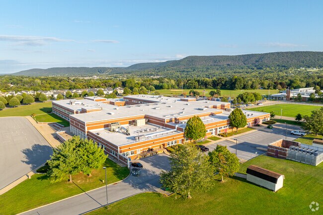 44% of students at Mount Nittany Middle School are proficient in math.