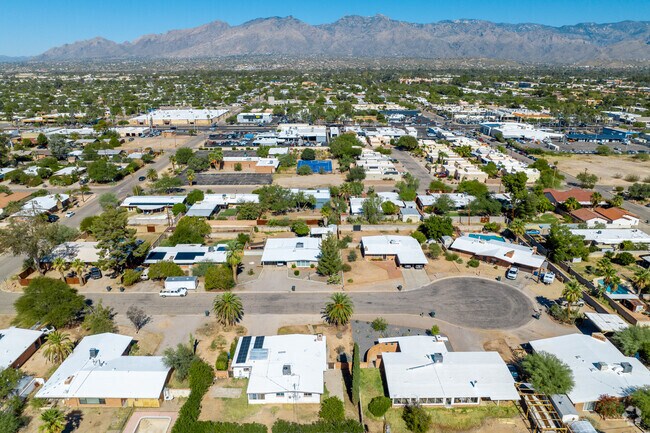 Gridded streets end in quiet cul-de-sacs across the neighborhood.