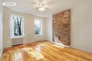 58 Perry St, New York, NY 10014