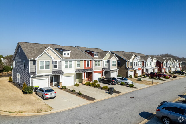 New condos are popping up all over Duncan.