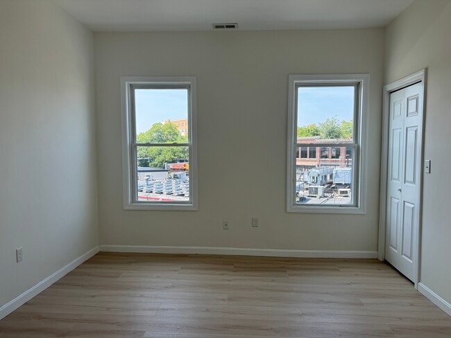 247 Harvard St unit 3, Dorchester Center, MA 02124 - photo 3