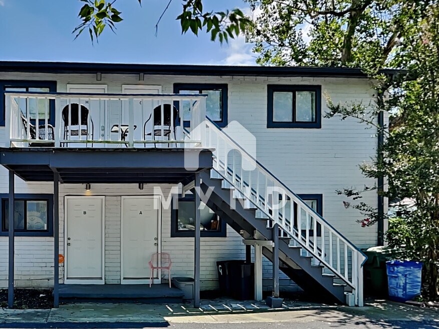 379 Elm St NW unit E, Atlanta, GA 30314 - photo 1